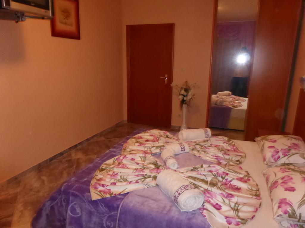 Apartments Mara Budva Room photo